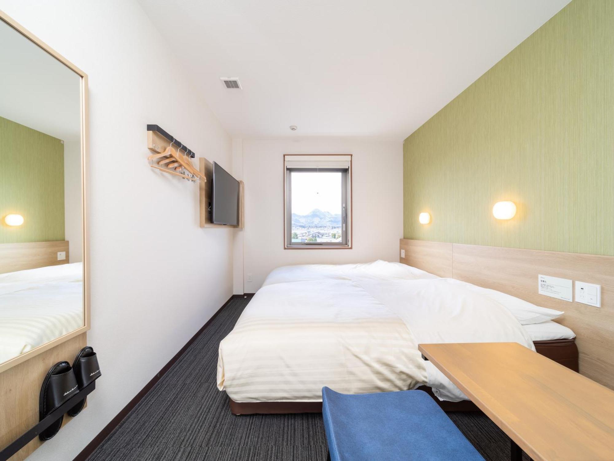Super Hotel Yahaba Station East Exit Экстерьер фото